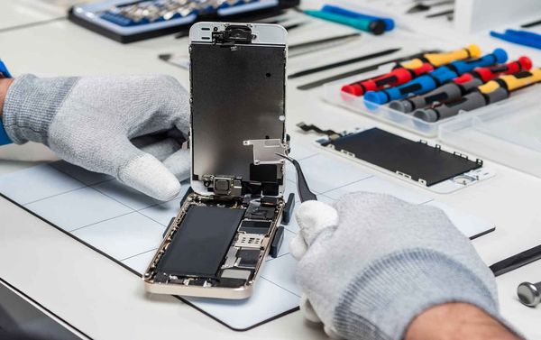 Ремонт мобильного телефона в сервис центре